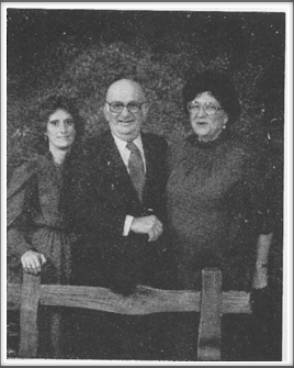 Frank and Francis Aten and their daughter